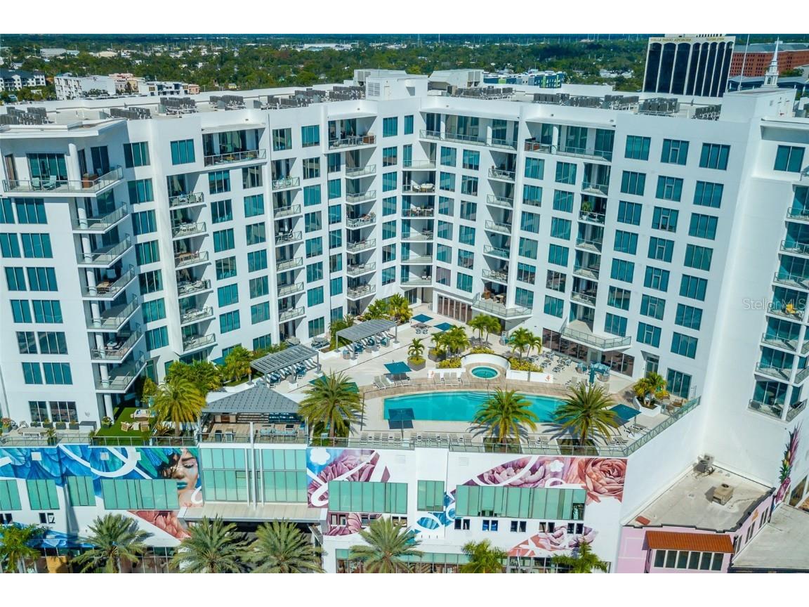 111 S Pineapple Avenue #1013 Sarasota FL 34236 - SARASOTA BAY A4668818 image1