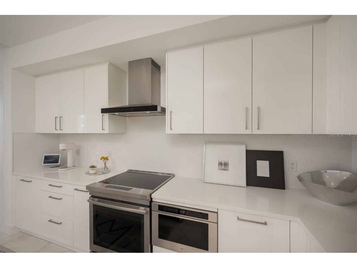 111 S Pineapple Avenue #1013 Sarasota FL 34236 - SARASOTA BAY A4668818 image12