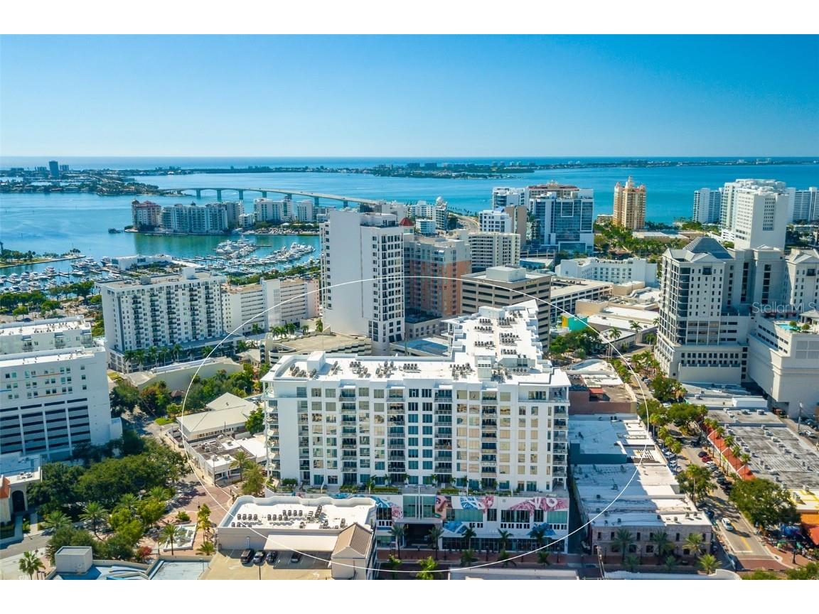 111 S Pineapple Avenue #1013 Sarasota FL 34236 - SARASOTA BAY A4668818 image2
