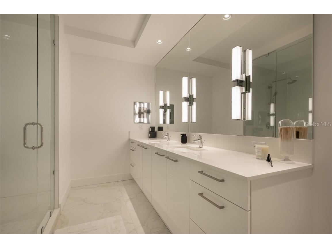 111 S Pineapple Avenue #1013 Sarasota FL 34236 - SARASOTA BAY A4668818 image21