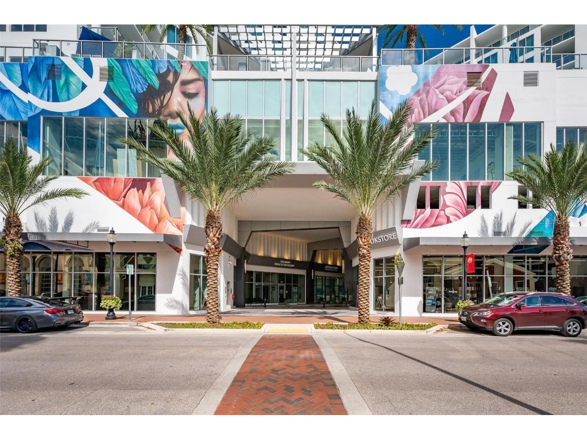 111 S Pineapple Avenue #1013 Sarasota FL 34236 - SARASOTA BAY A4668818 image4