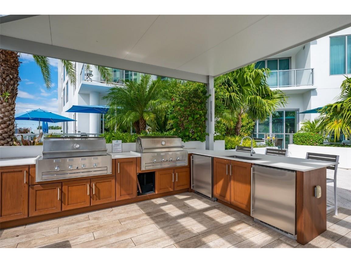 111 S Pineapple Avenue #1013 Sarasota FL 34236 - SARASOTA BAY A4668818 image40