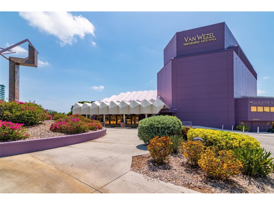 111 S Pineapple Avenue #1013 Sarasota FL 34236 - SARASOTA BAY A4668818 image58