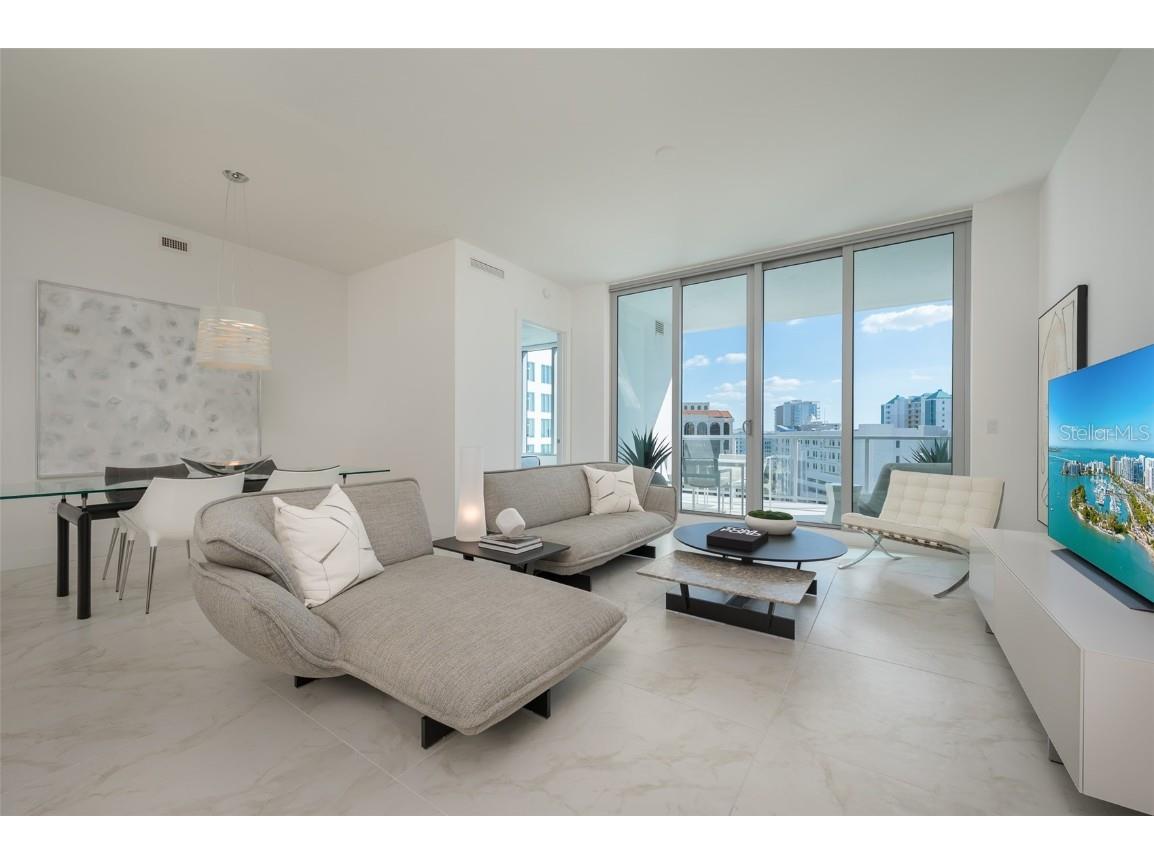 111 S Pineapple Avenue #1013 Sarasota FL 34236 - SARASOTA BAY A4668818 image8