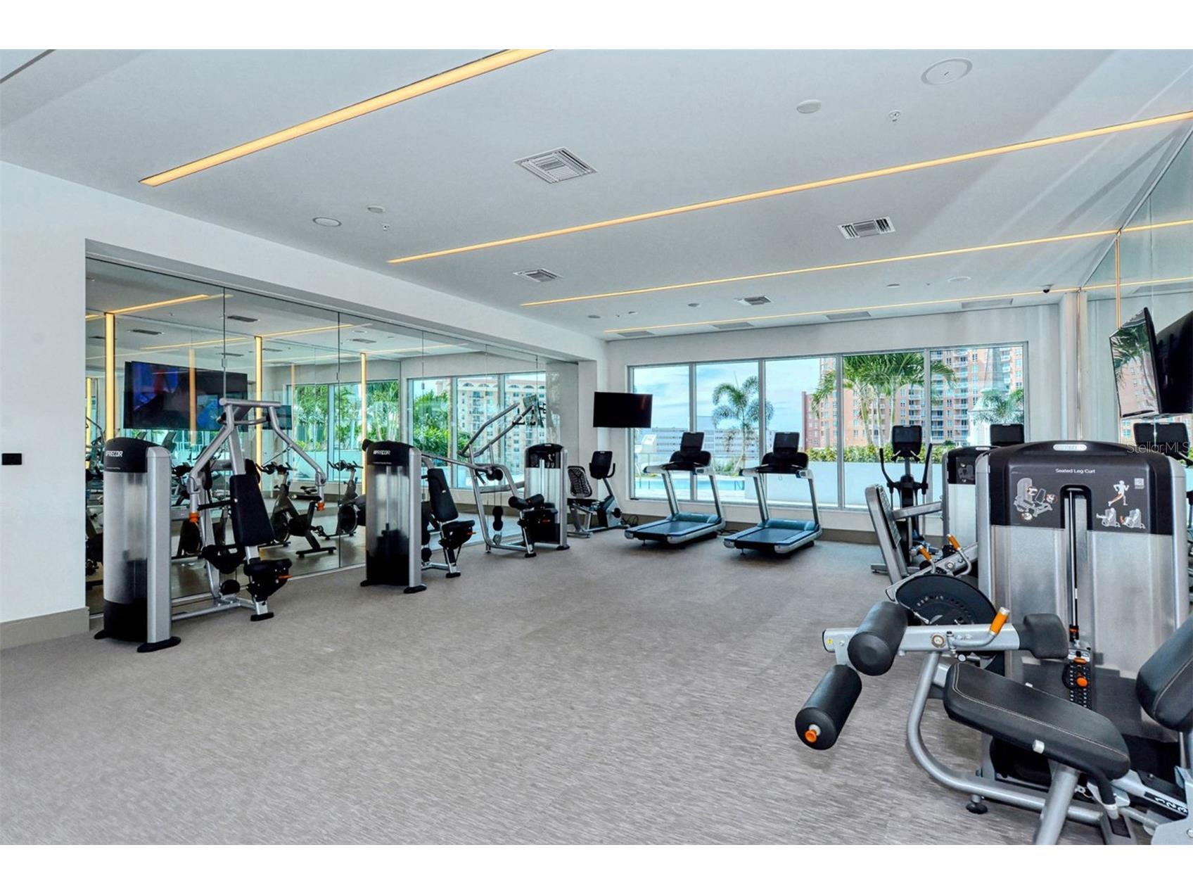 111 S Pineapple Avenue #1013 Sarasota FL 34236 - SARASOTA BAY A4690816 image34