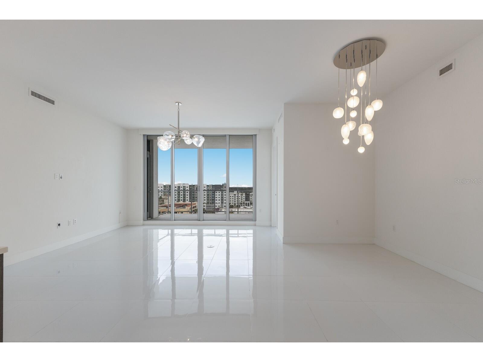 111 S Pineapple Avenue #1021 Sarasota FL 34236 A4688715 image11