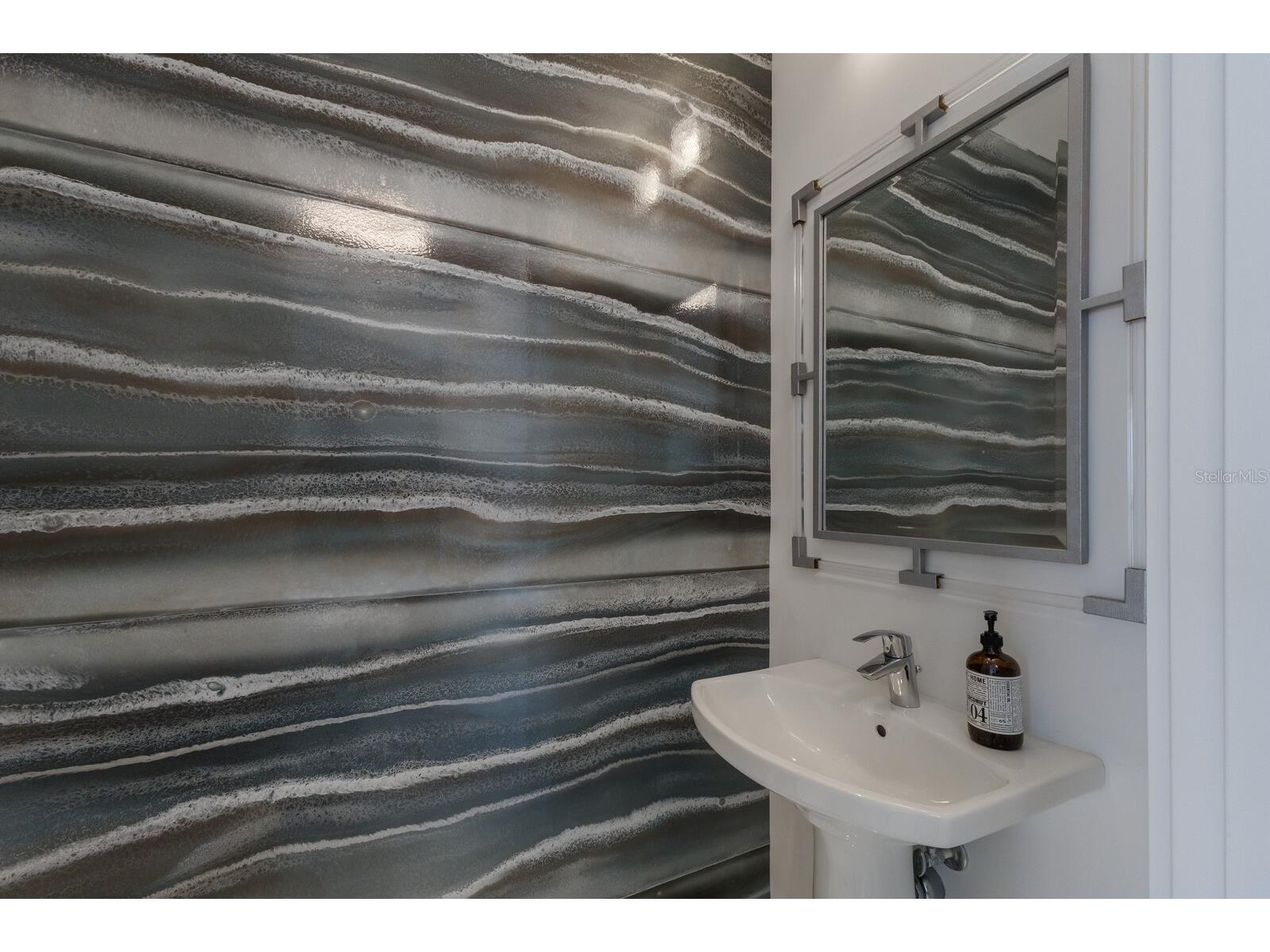 111 S Pineapple Avenue #1021 Sarasota FL 34236 A4688715 image34