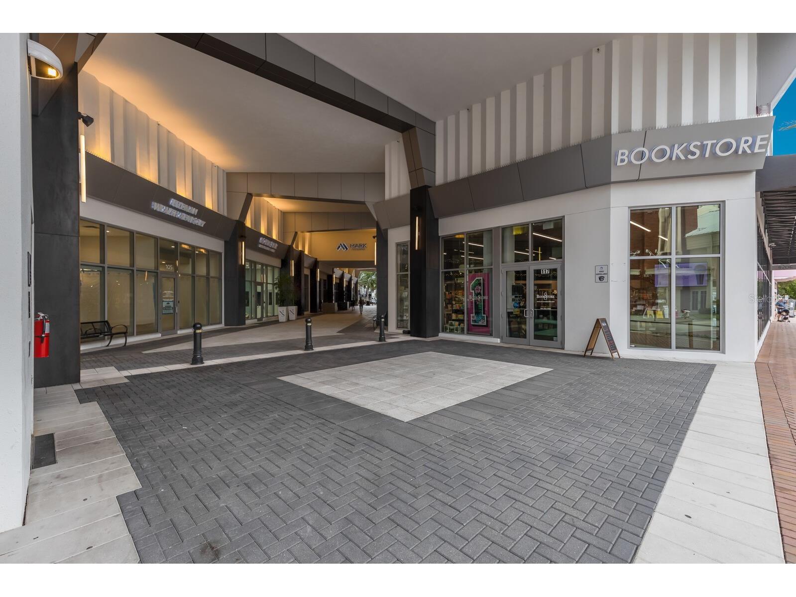 111 S Pineapple Avenue #1021 Sarasota FL 34236 A4688715 image56