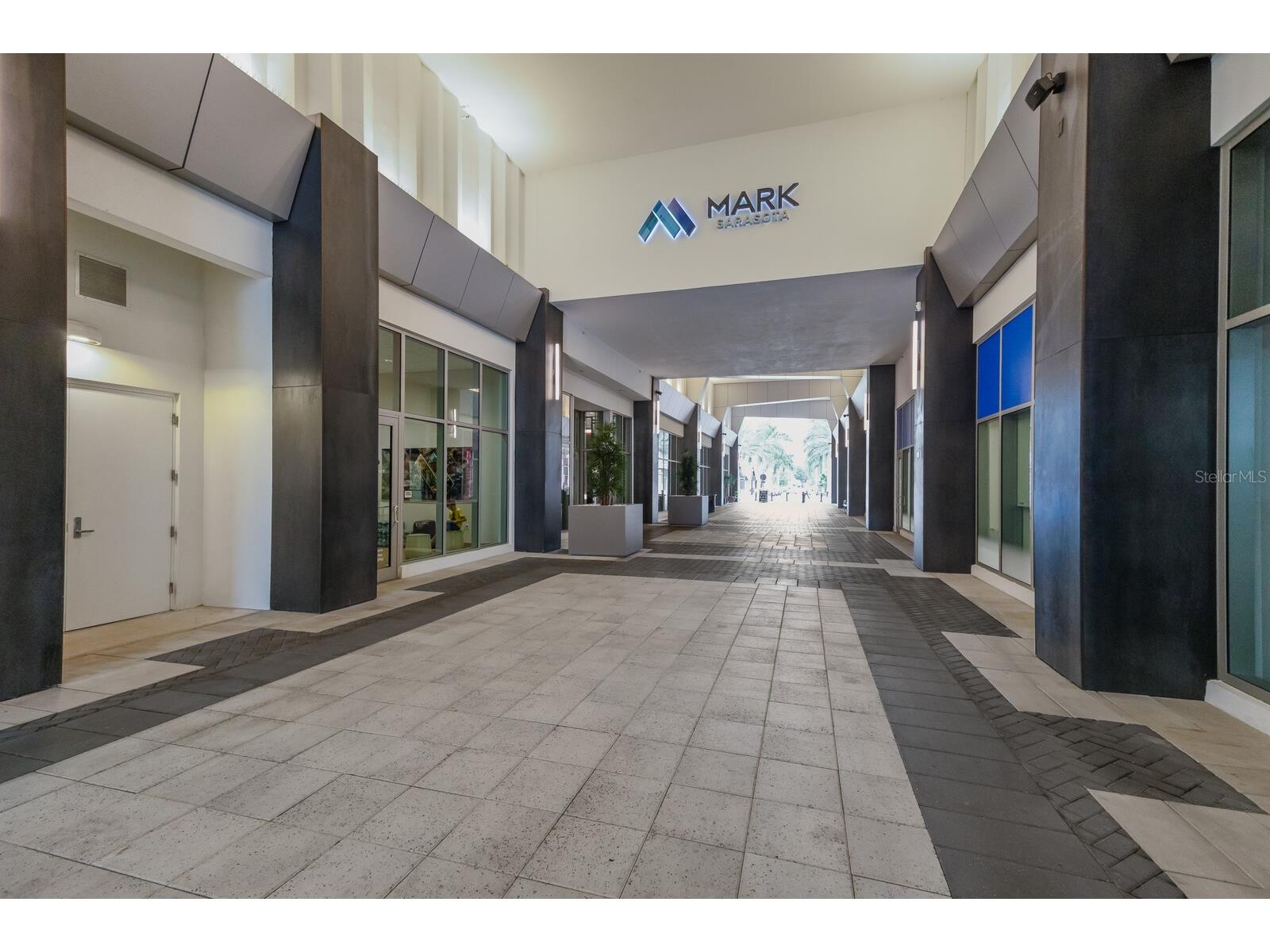111 S Pineapple Avenue #1021 Sarasota FL 34236 A4688715 image57