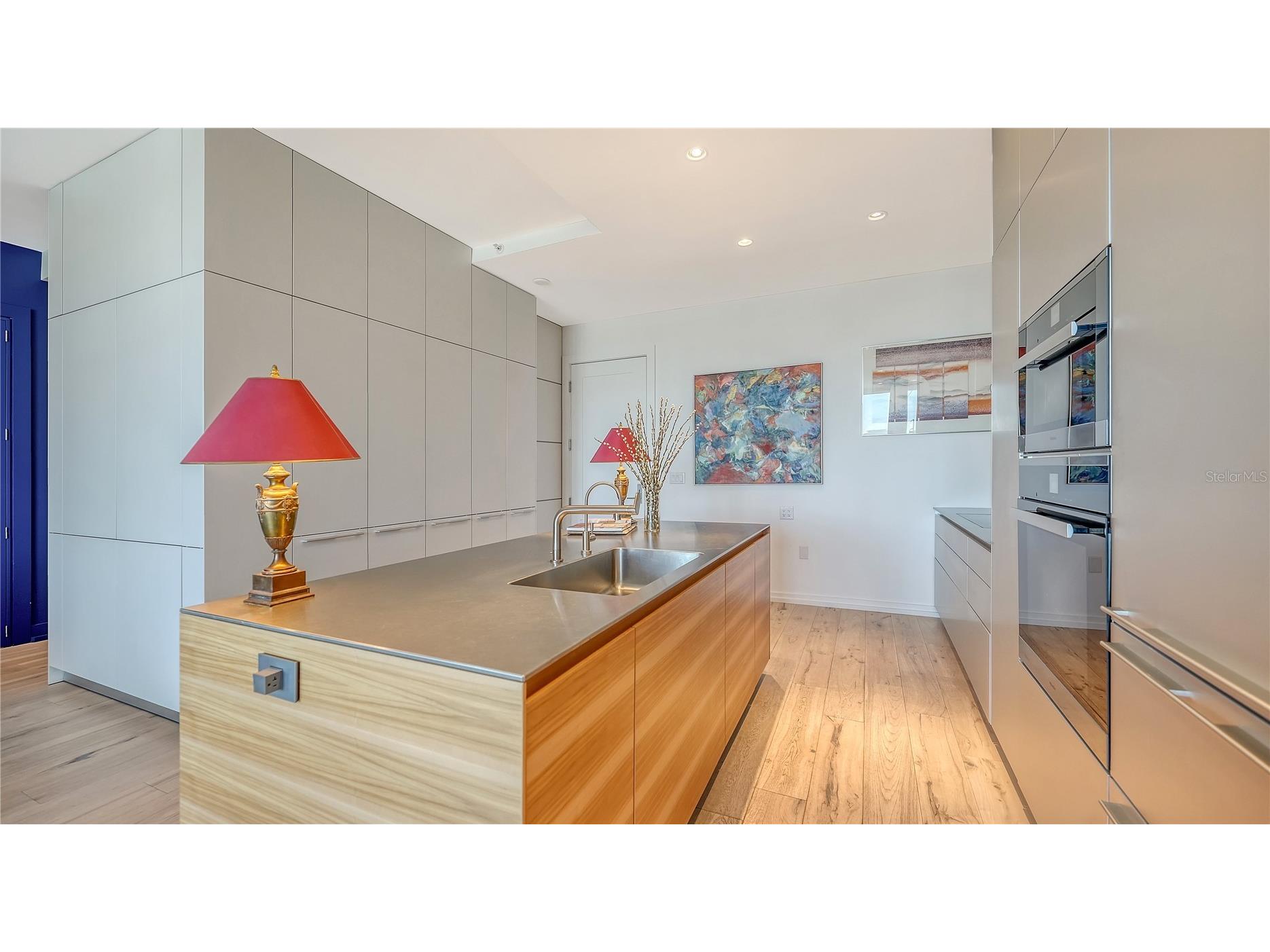 111 S Pineapple Avenue #1103 Sarasota FL 34236 A4670000 image17