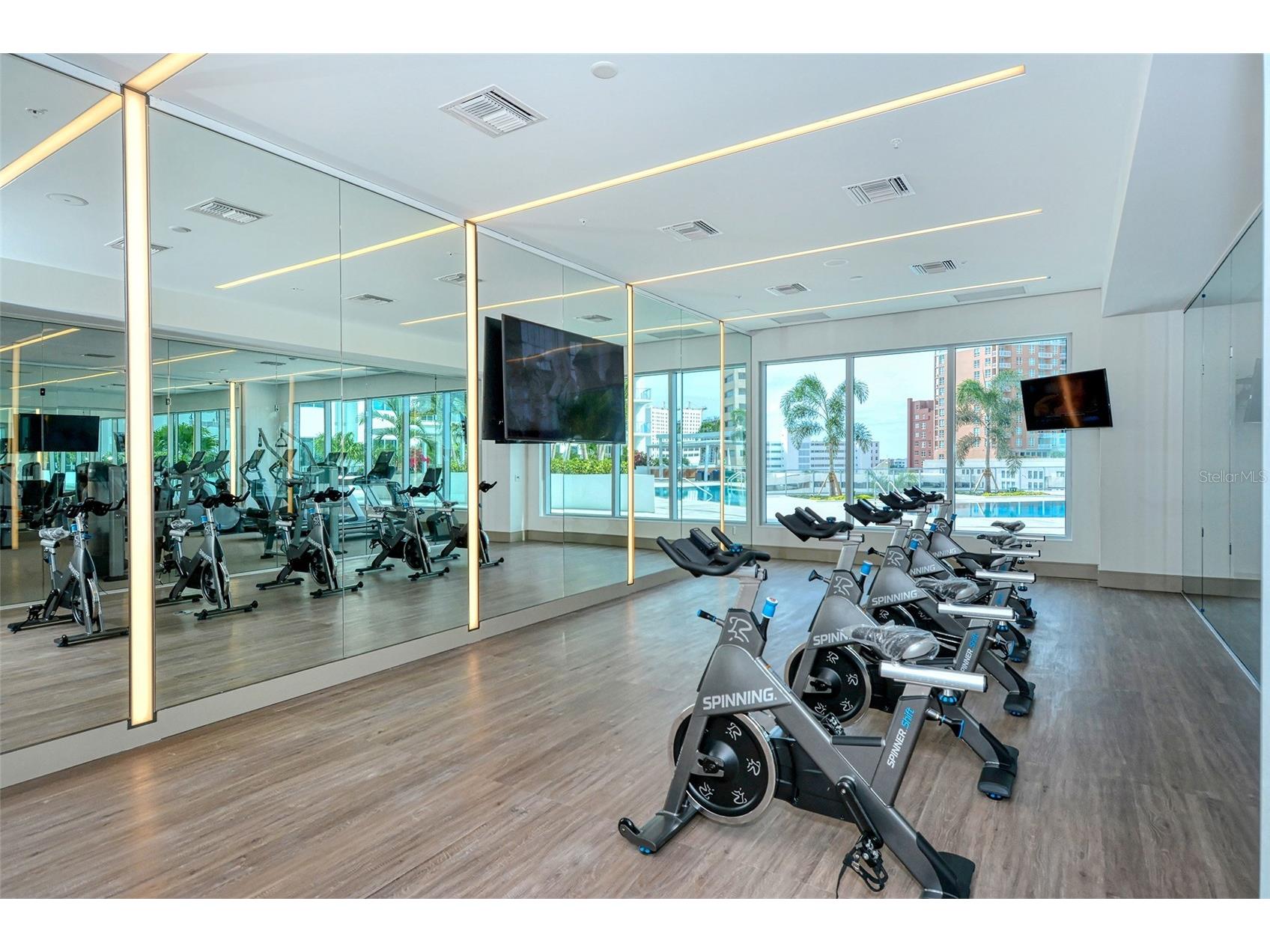 111 S Pineapple Avenue #1103 Sarasota FL 34236 A4670000 image36