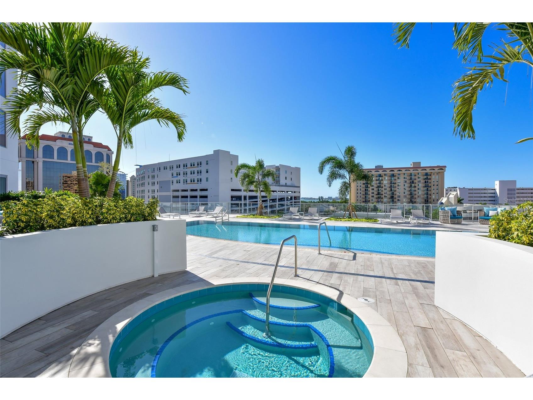111 S Pineapple Avenue #1103 Sarasota FL 34236 A4670000 image39