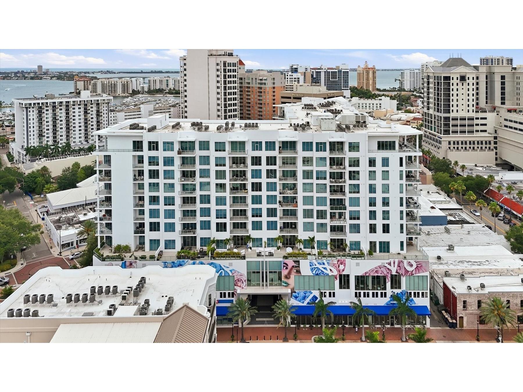 111 S Pineapple Avenue #1103 Sarasota FL 34236 A4696491 image1