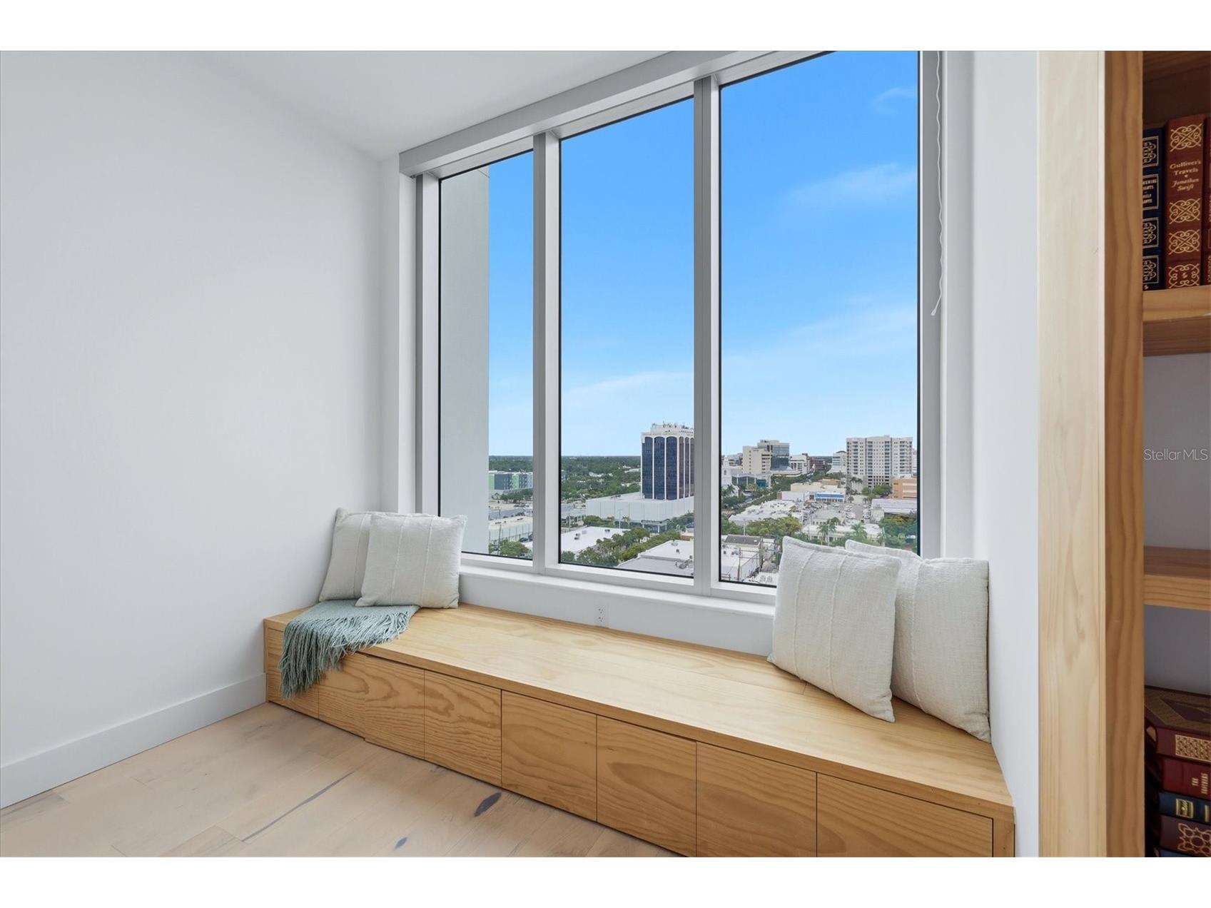 111 S Pineapple Avenue #1103 Sarasota FL 34236 A4696491 image21