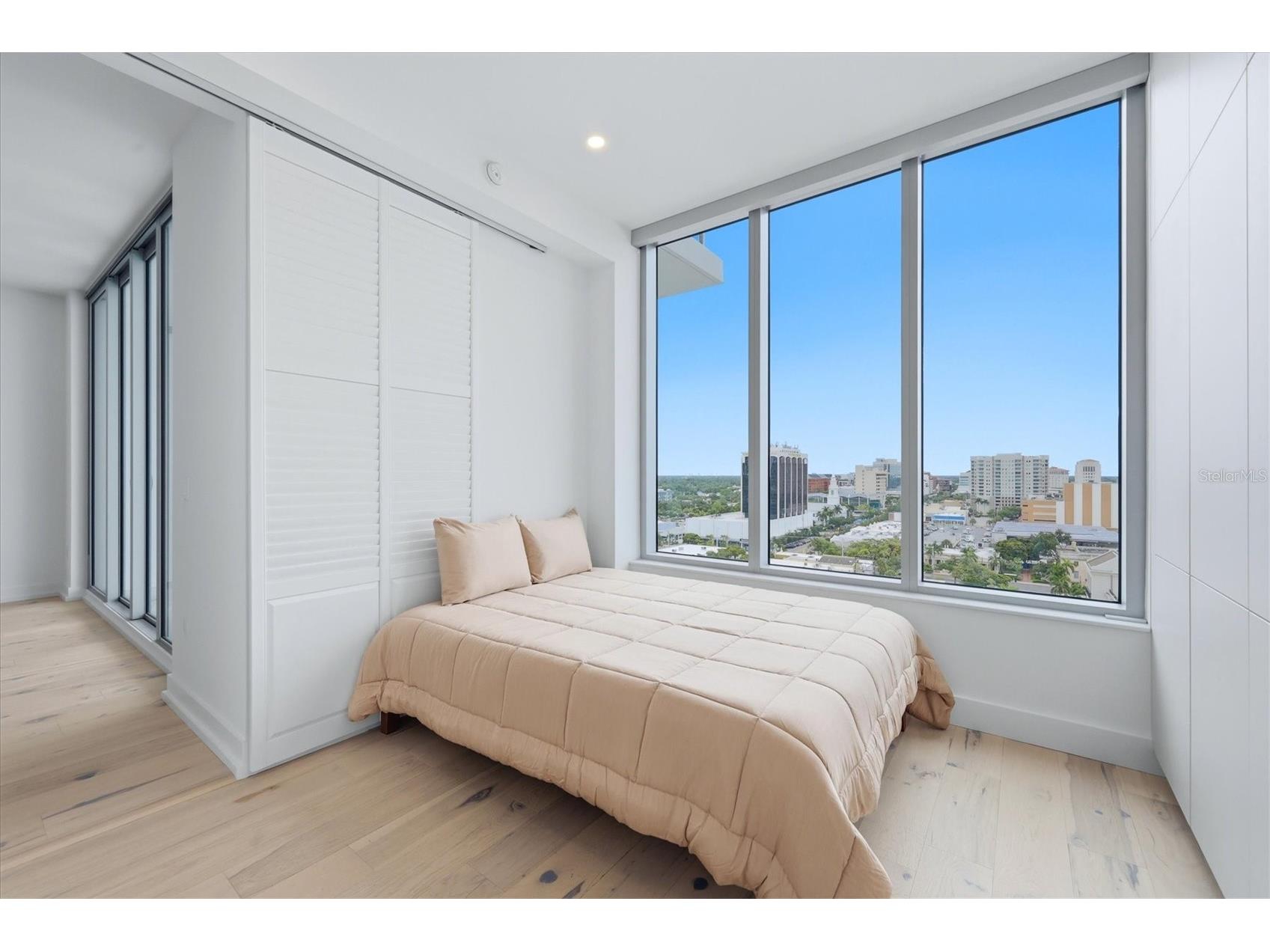 111 S Pineapple Avenue #1103 Sarasota FL 34236 A4696491 image26