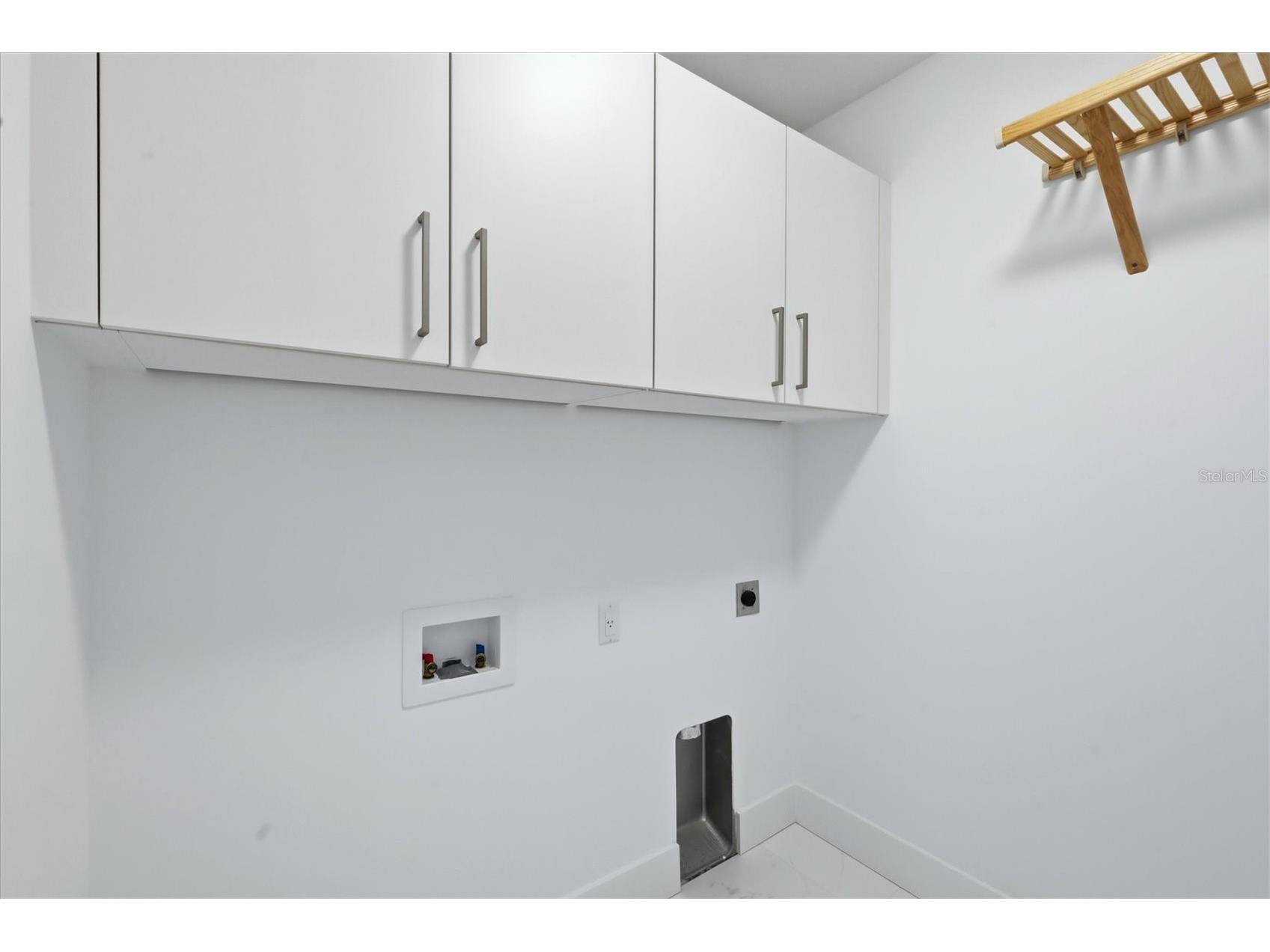 111 S Pineapple Avenue #1103 Sarasota FL 34236 A4696491 image28