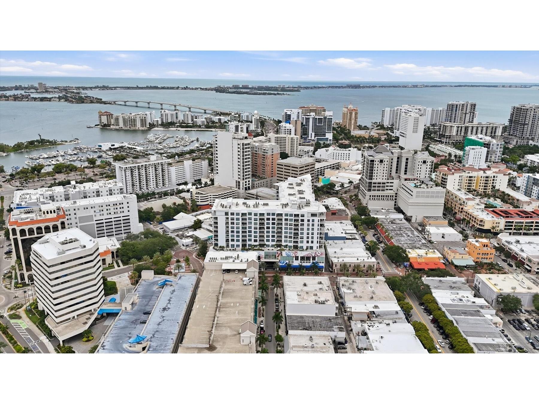 111 S Pineapple Avenue #1103 Sarasota FL 34236 A4696491 image45