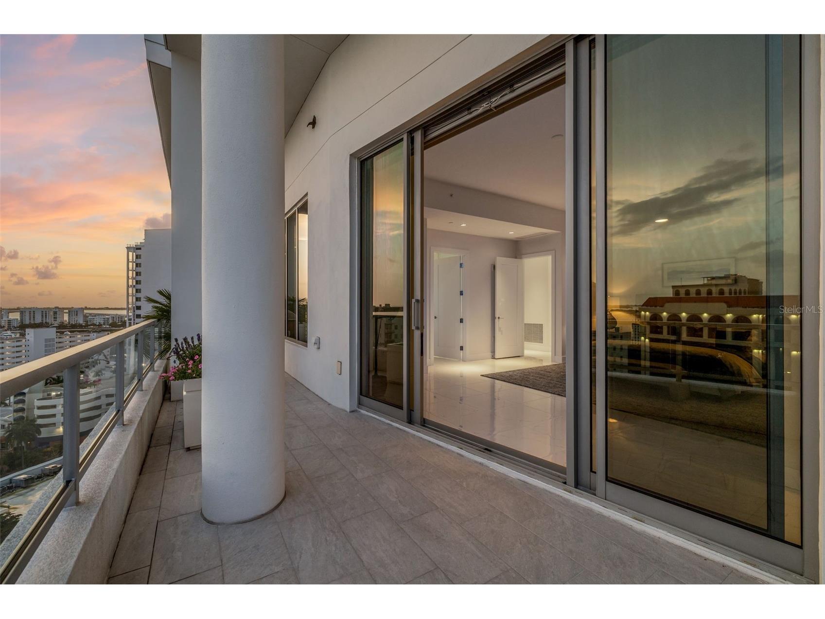 111 S Pineapple Avenue #1204 Sarasota FL 34236 A4660919 image35