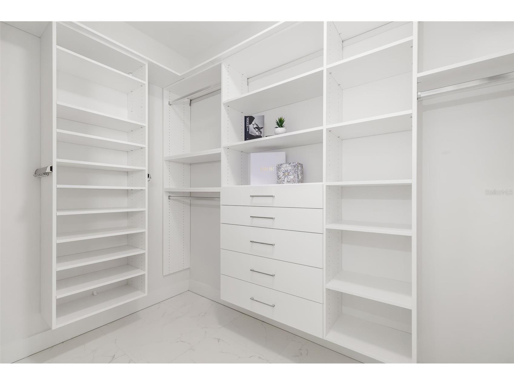 111 S Pineapple Avenue #1204 Sarasota FL 34236 A4660919 image40