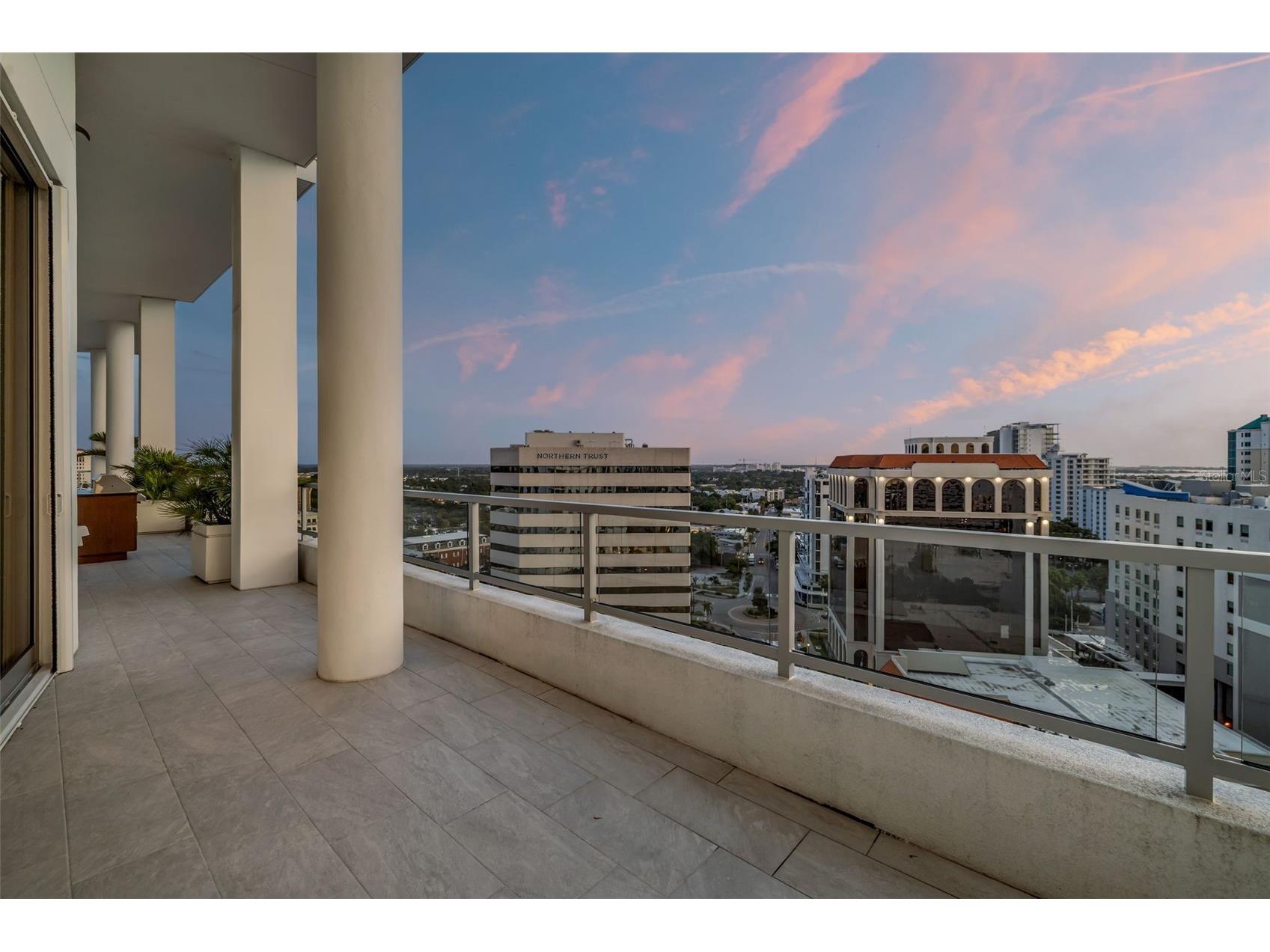 111 S Pineapple Avenue #1204 Sarasota FL 34236 A4660919 image62