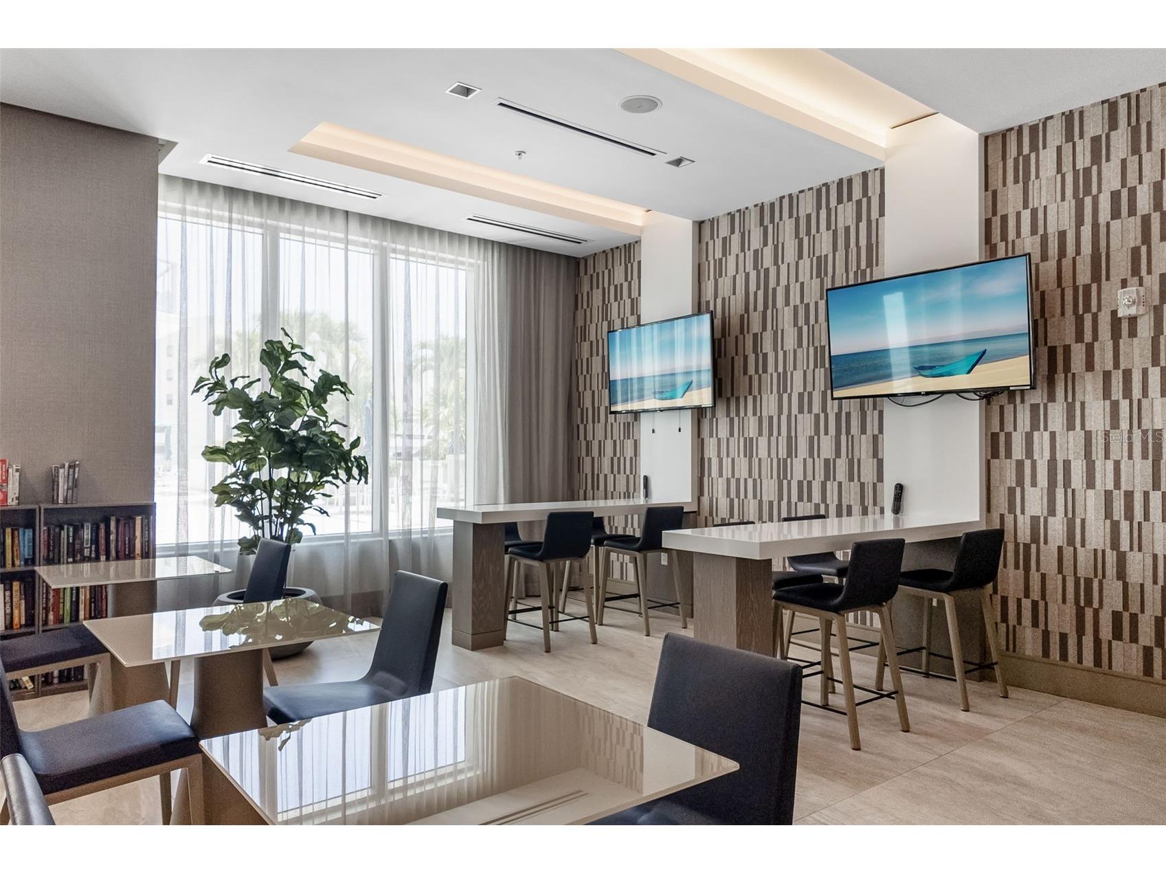 111 S Pineapple Avenue #1204 Sarasota FL 34236 A4660919 image75