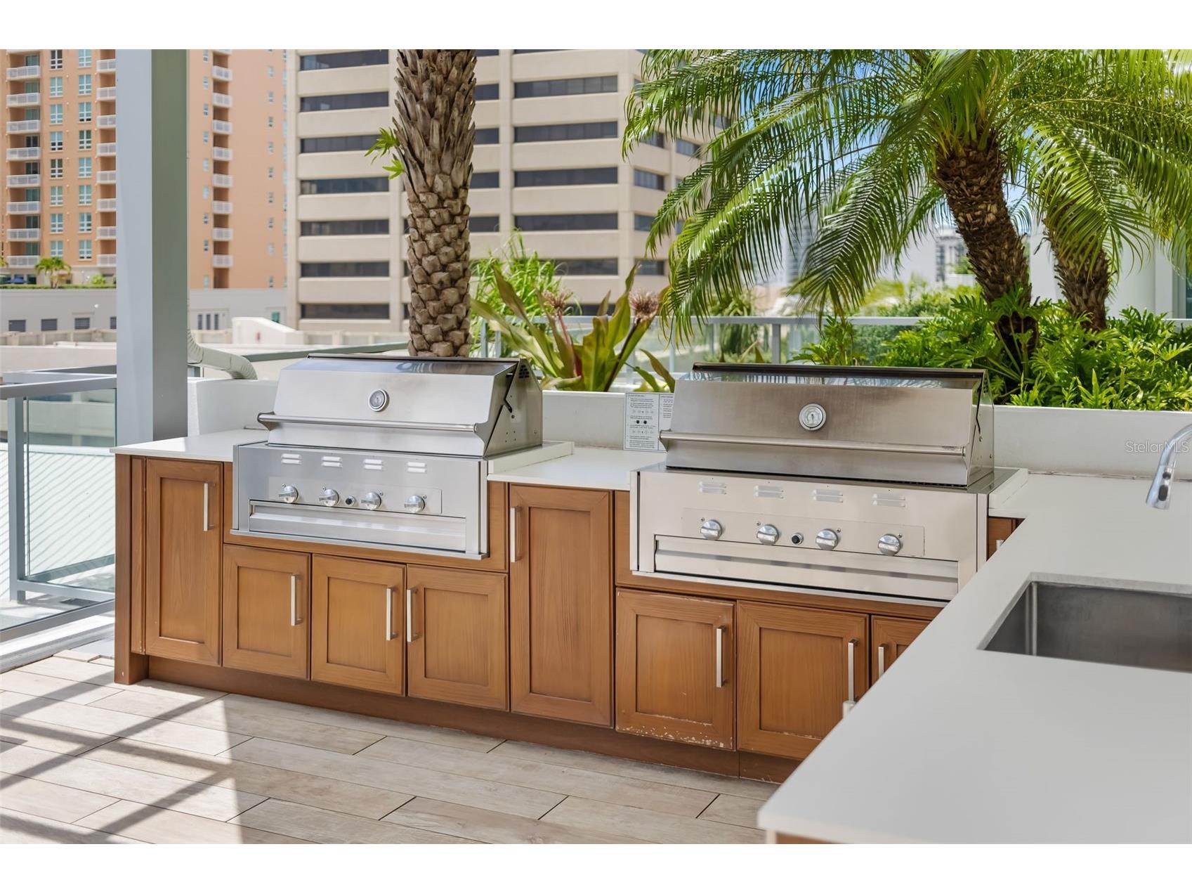 111 S Pineapple Avenue #1204 Sarasota FL 34236 A4660919 image77