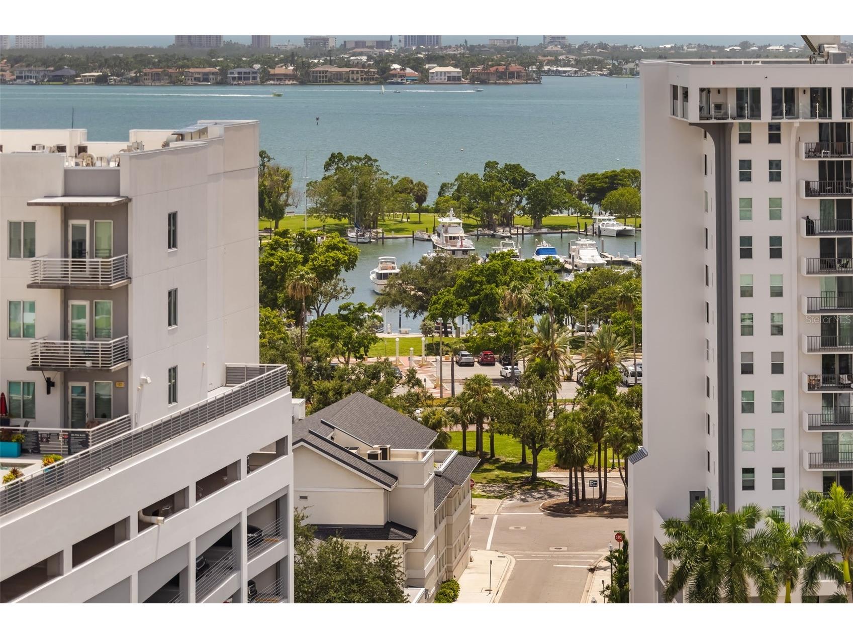 111 S Pineapple Avenue #1204 Sarasota FL 34236 A4660919 image8