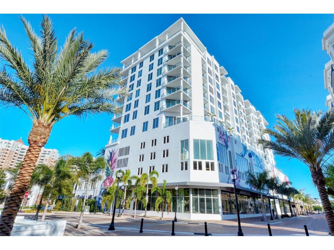 111 S Pineapple Avenue #1205 Sarasota FL 34236 A4592317 image1