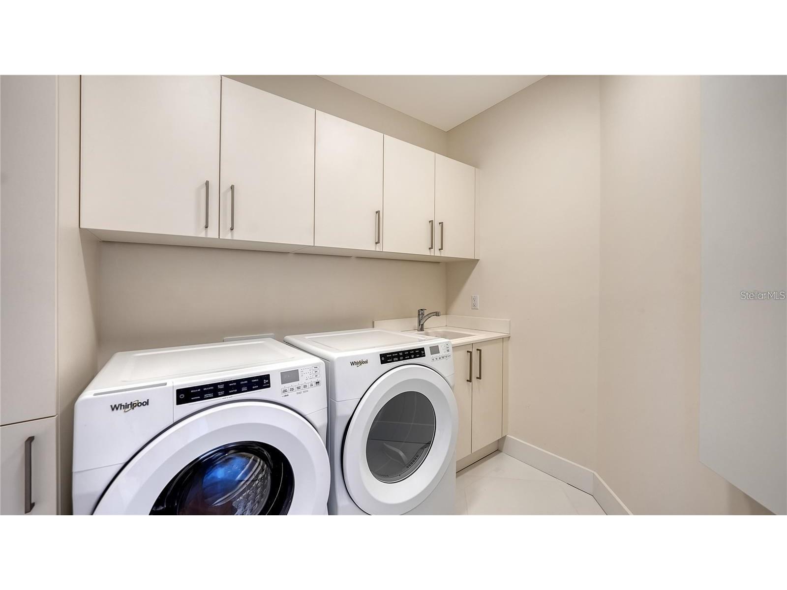 111 S Pineapple Avenue #1210 Sarasota FL 34236 A4692917 image27