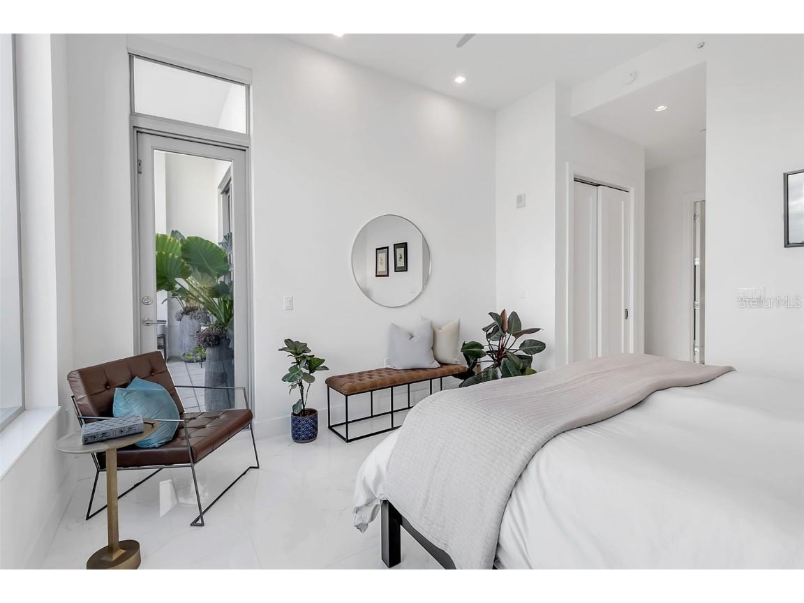 111 S Pineapple Avenue #519 Sarasota FL 34236 A4666459 image16