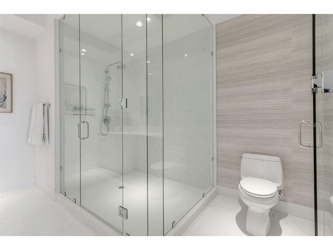 111 S Pineapple Avenue #519 Sarasota FL 34236 A4666459 image20