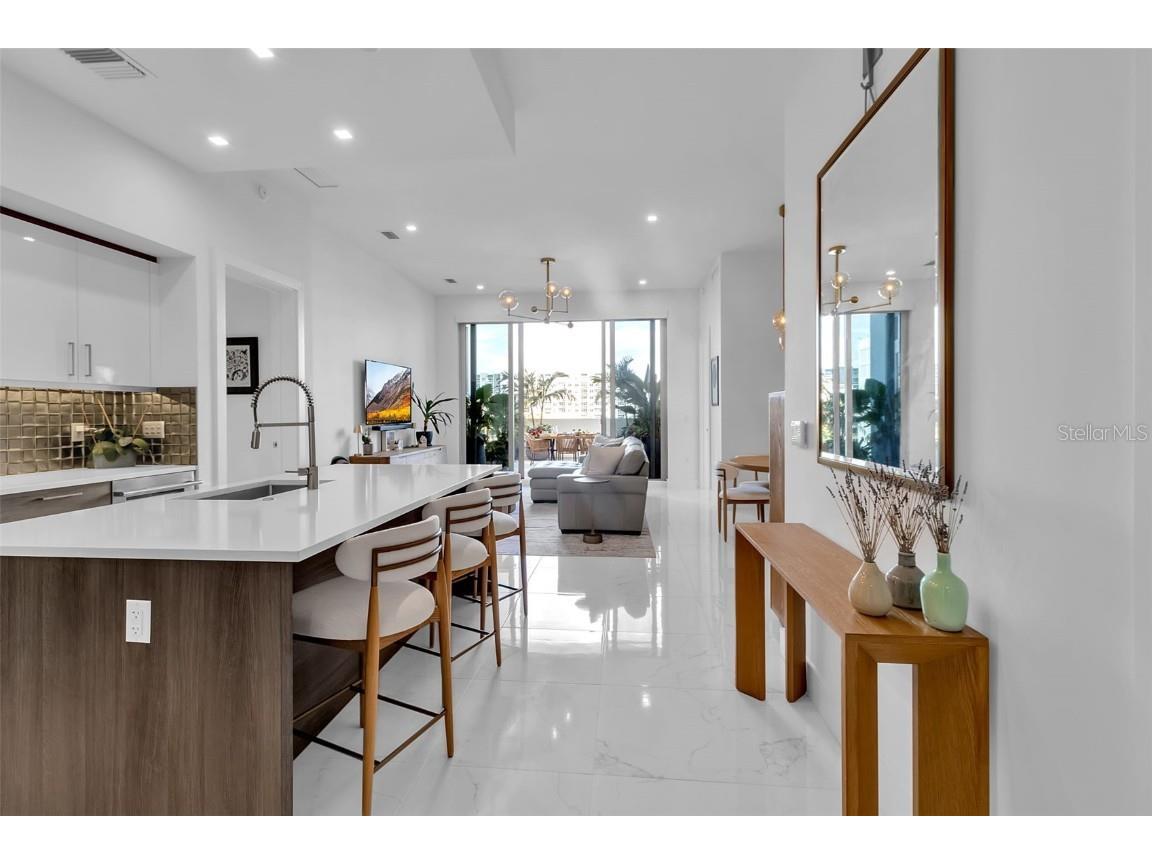 111 S Pineapple Avenue #519 Sarasota FL 34236 A4666459 image4