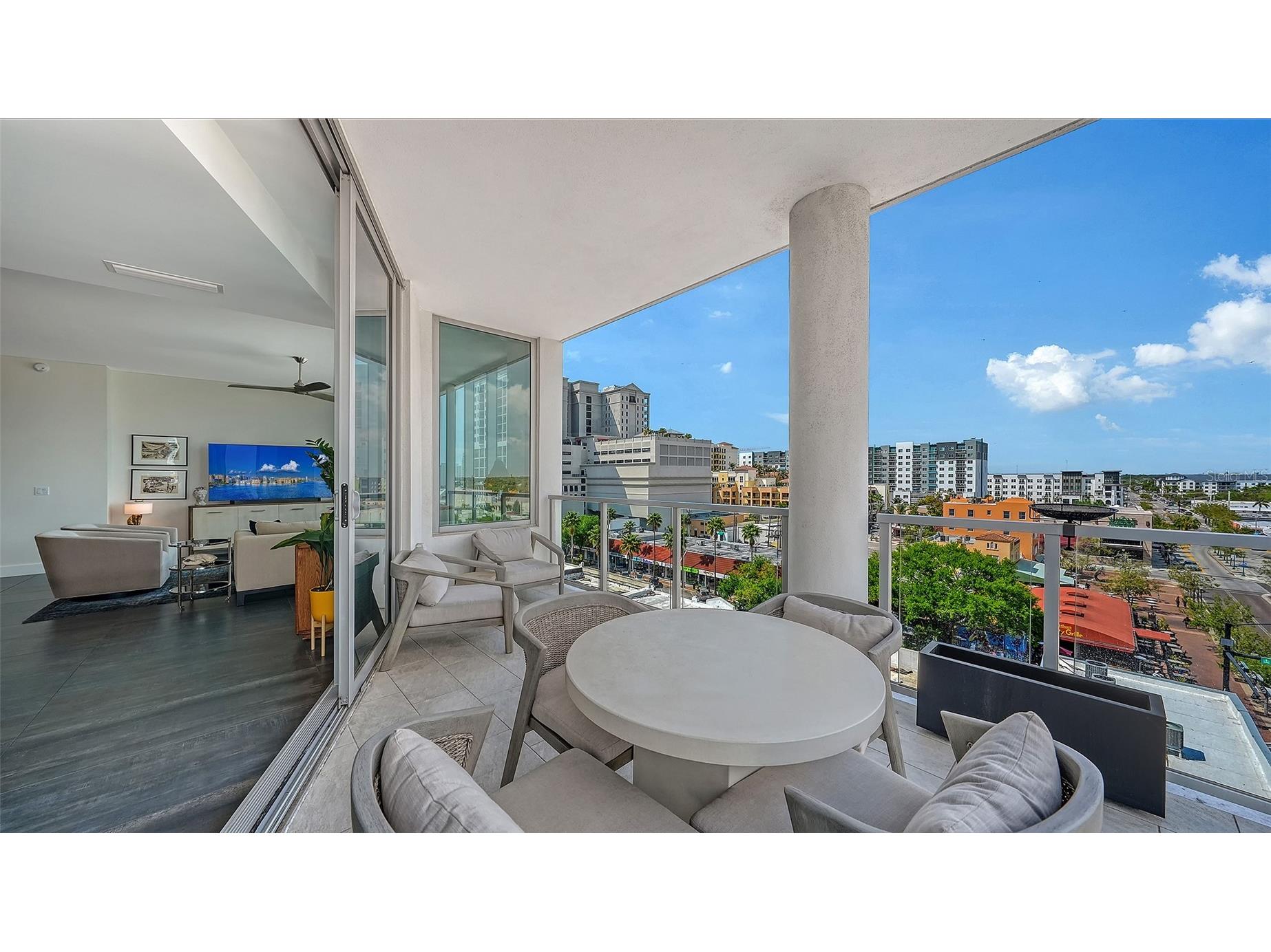 111 S Pineapple Avenue #601 Sarasota FL 34236 A4678825 image1