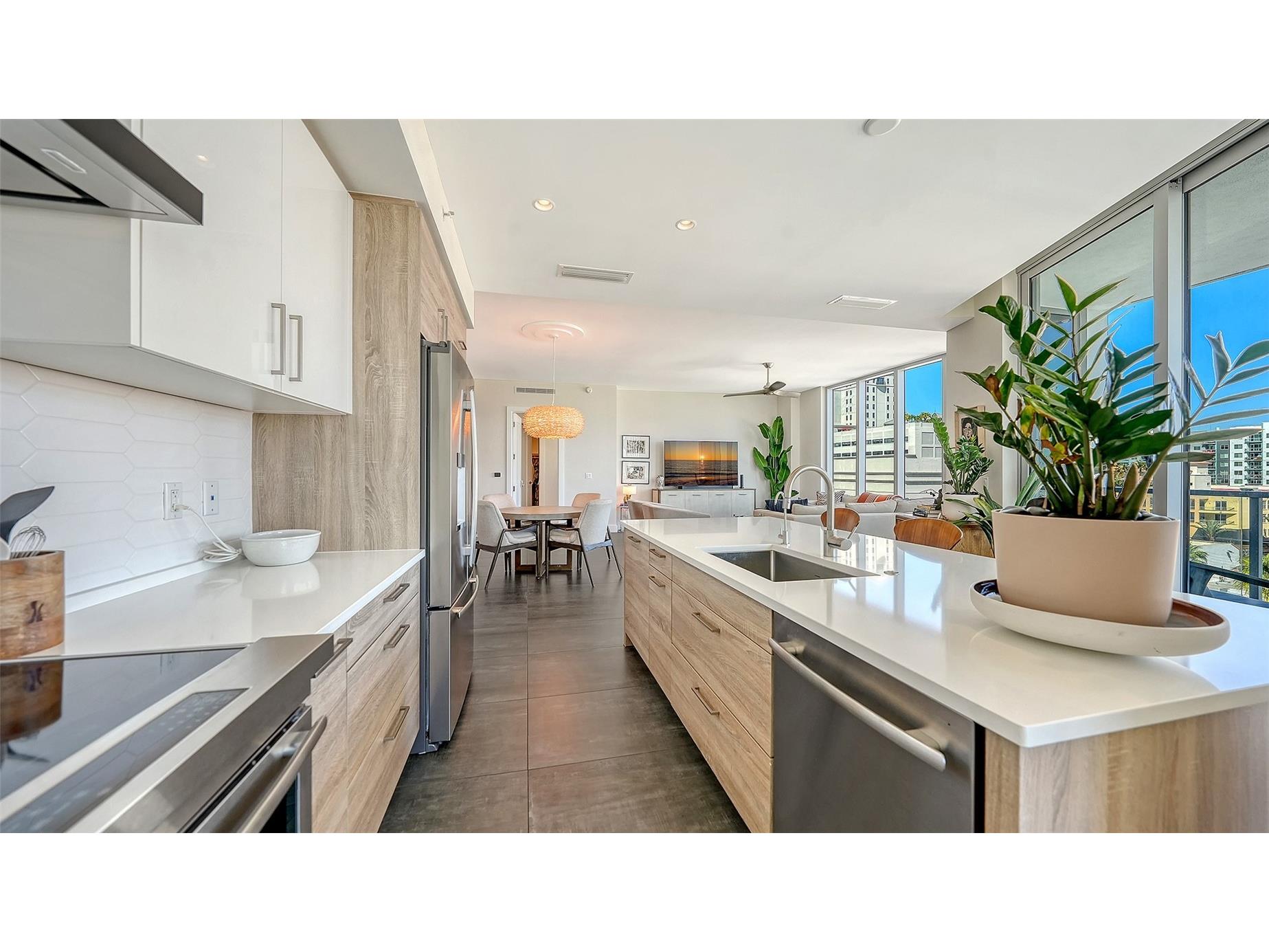111 S Pineapple Avenue #601 Sarasota FL 34236 A4678825 image11