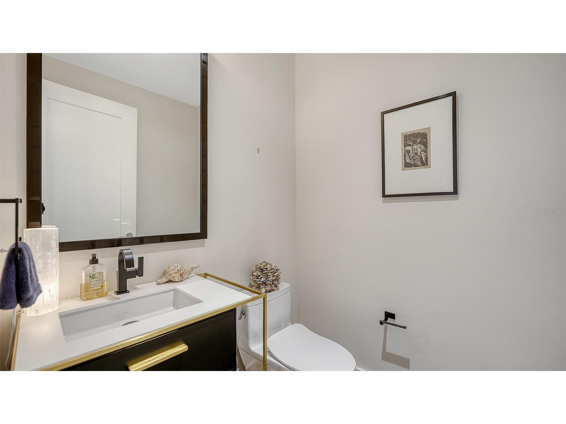 111 S Pineapple Avenue #601 Sarasota FL 34236 A4678825 image13