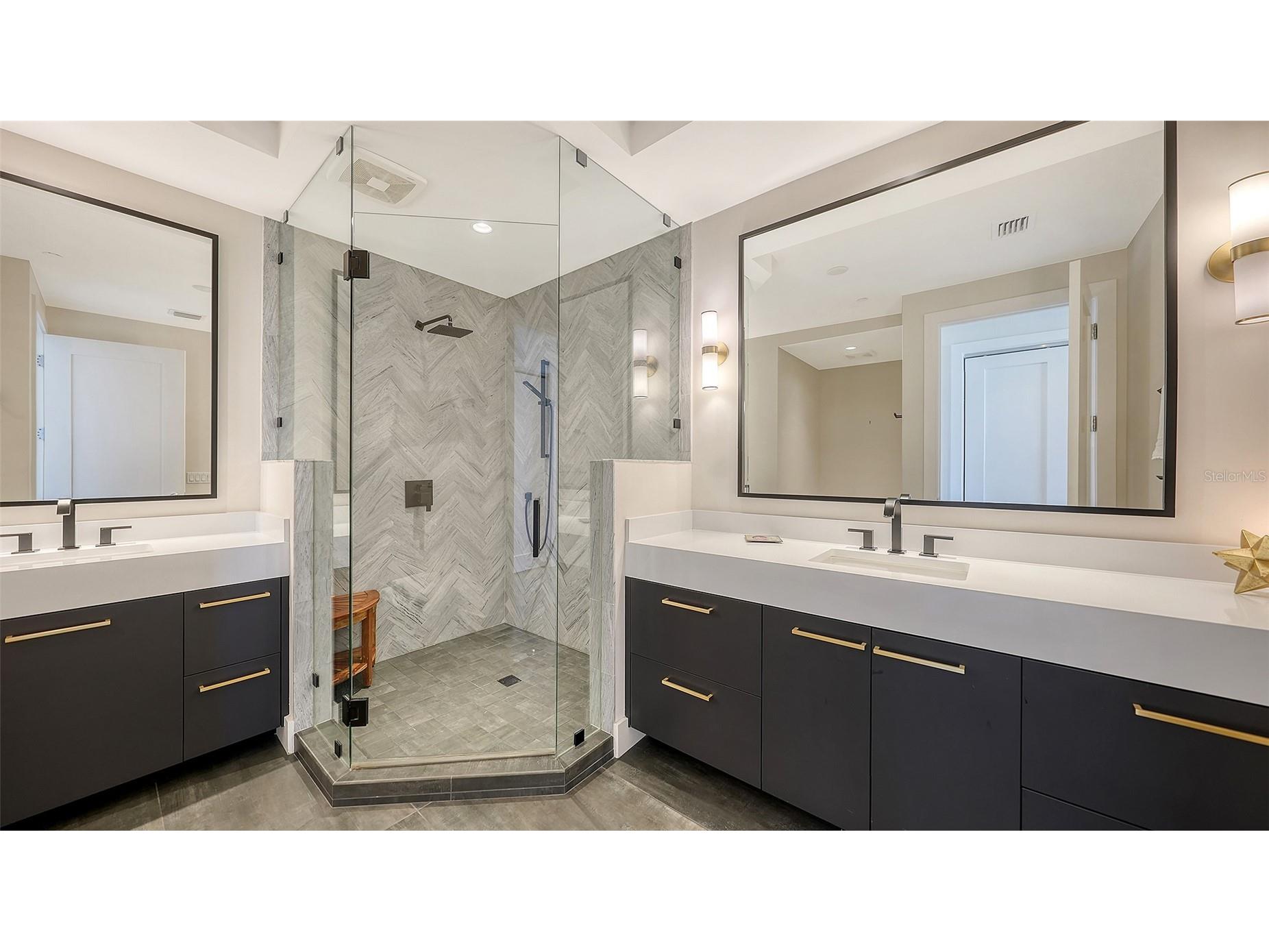 111 S Pineapple Avenue #601 Sarasota FL 34236 A4678825 image15