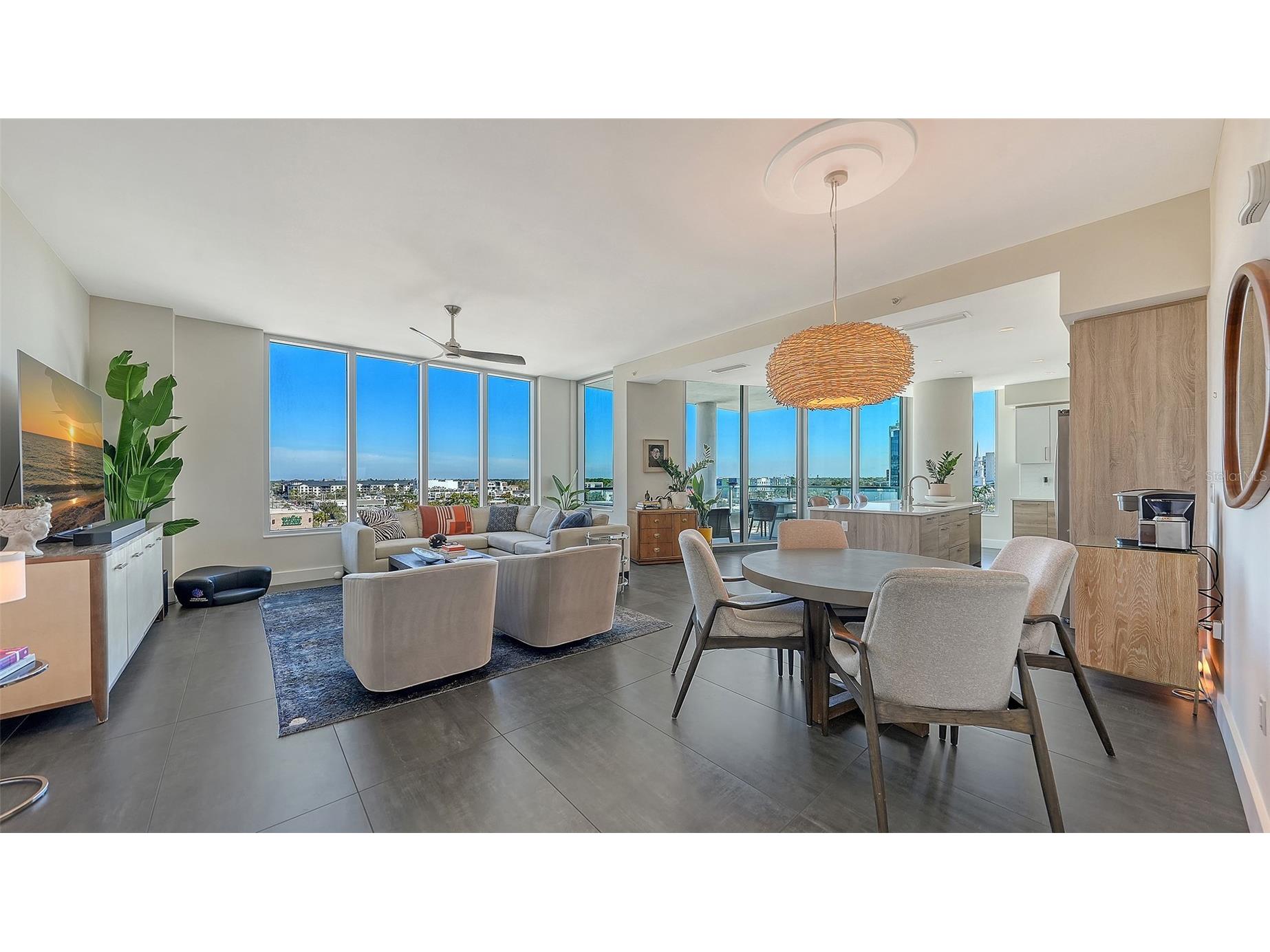 111 S Pineapple Avenue #601 Sarasota FL 34236 A4678825 image3