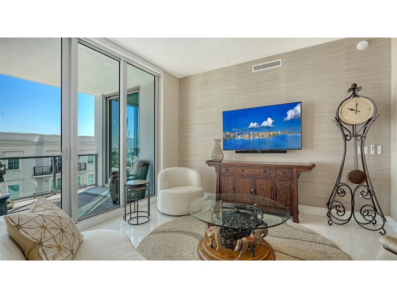 111 S Pineapple Avenue #604 Sarasota FL 34236 A4672735 image11