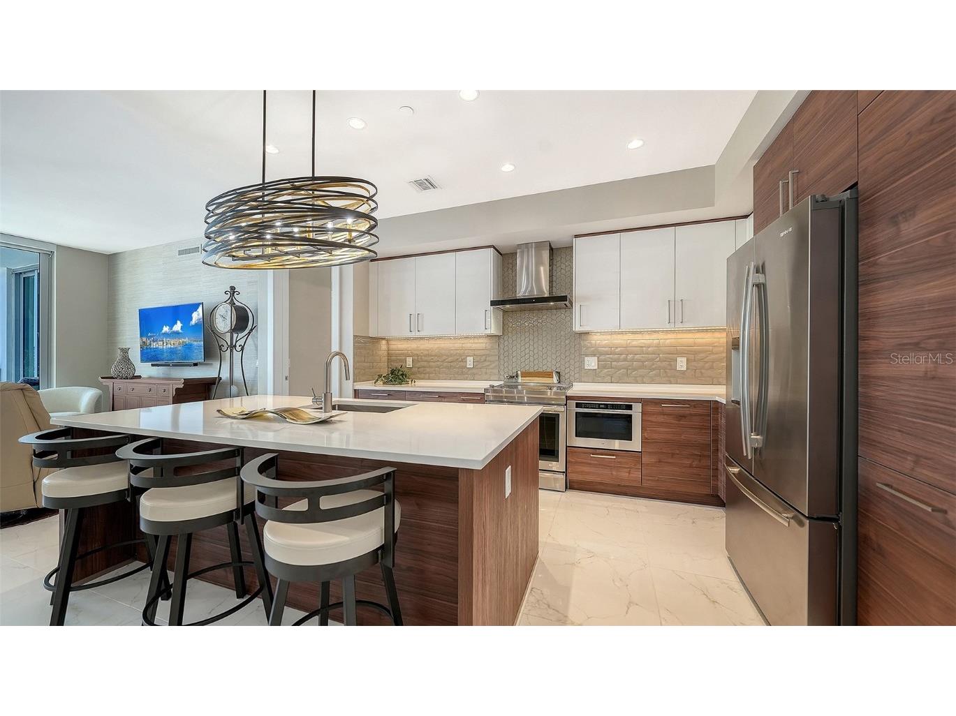 111 S Pineapple Avenue #604 Sarasota FL 34236 A4672735 image17