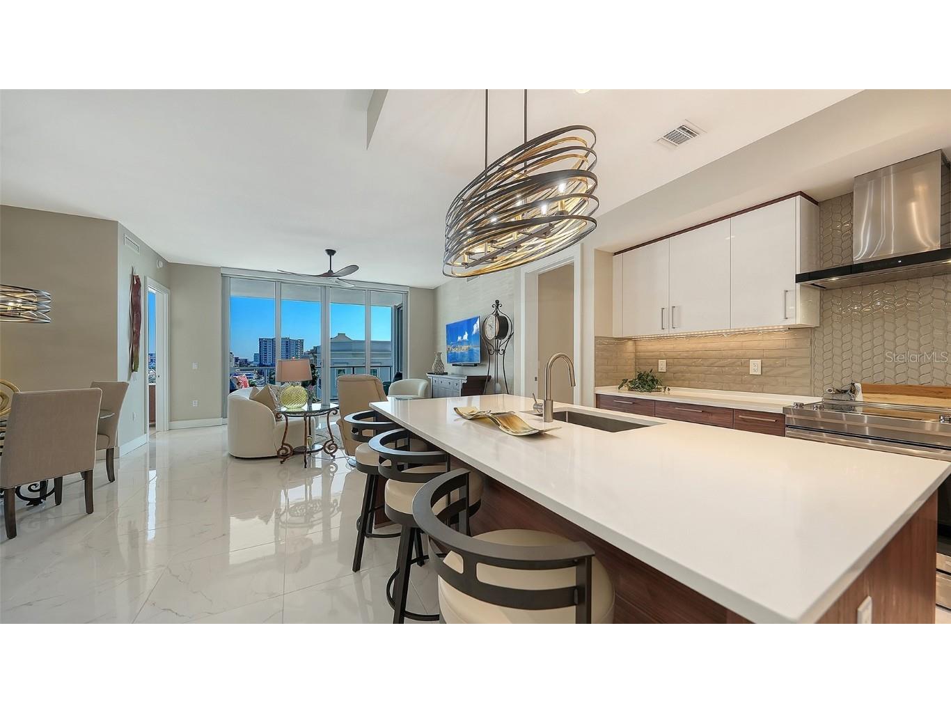 111 S Pineapple Avenue #604 Sarasota FL 34236 A4672735 image18