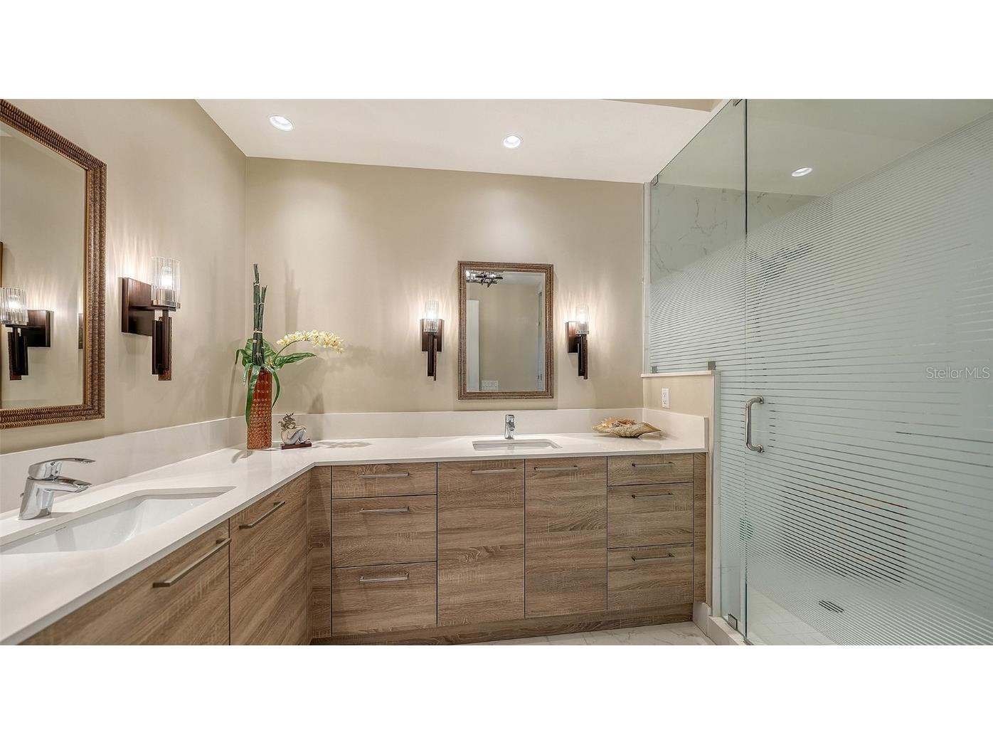 111 S Pineapple Avenue #604 Sarasota FL 34236 A4672735 image30