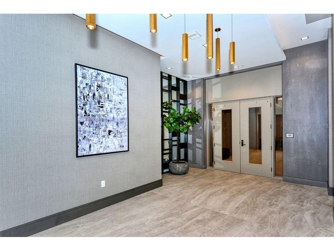 111 S Pineapple Avenue #604 Sarasota FL 34236 A4672735 image58