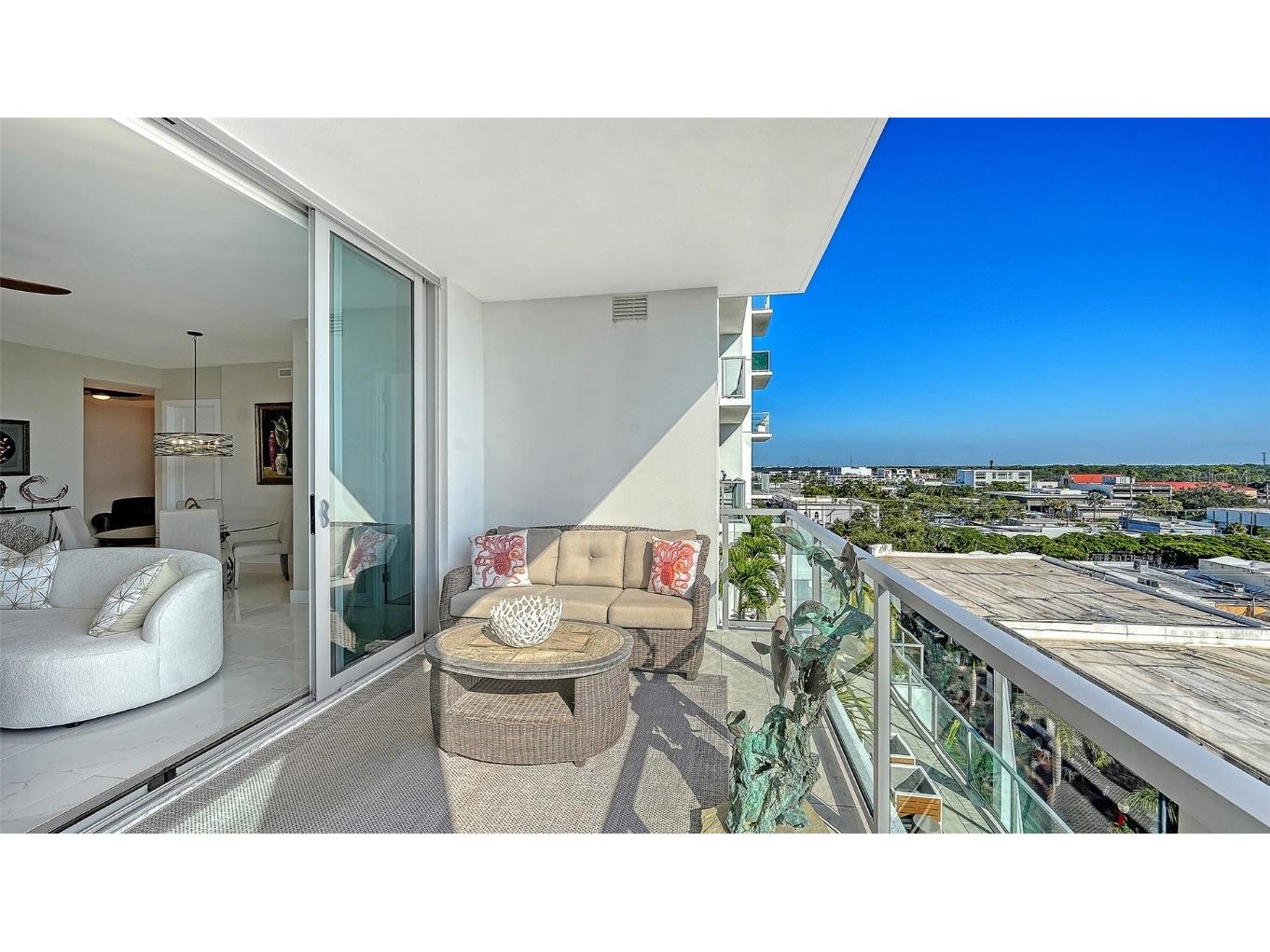 111 S Pineapple Avenue #604 Sarasota FL 34236 A4672735 image7