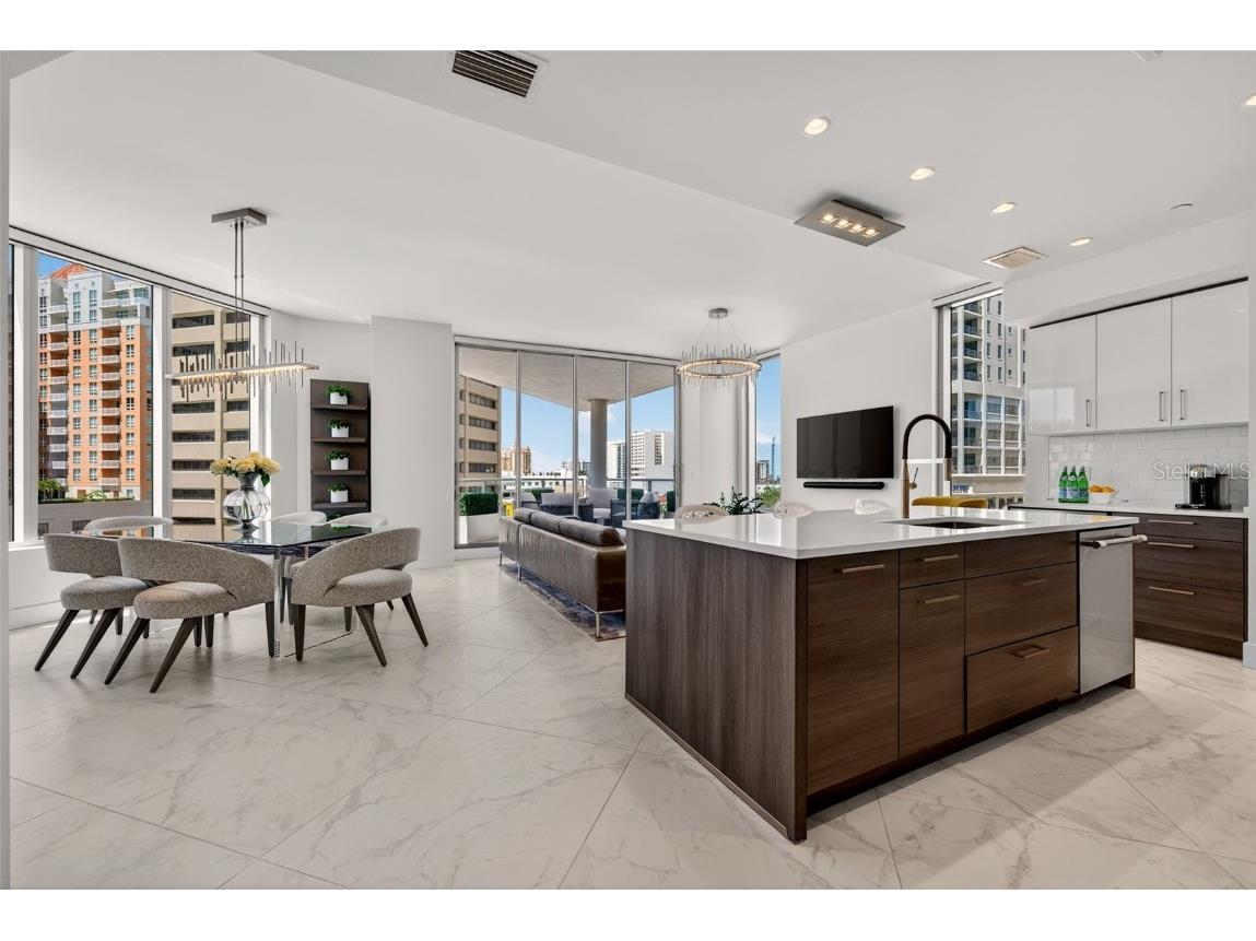 111 S Pineapple Avenue #615 Sarasota FL 34236 - SARASOTA BAY A4665498 image10