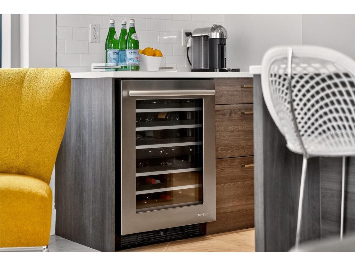 111 S Pineapple Avenue #615 Sarasota FL 34236 - SARASOTA BAY A4665498 image17