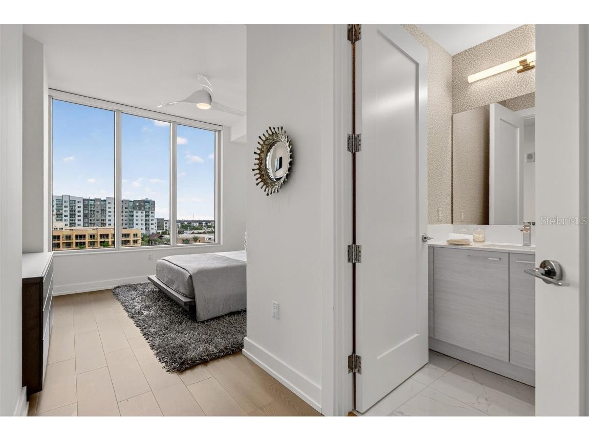 111 S Pineapple Avenue #615 Sarasota FL 34236 - SARASOTA BAY A4665498 image41