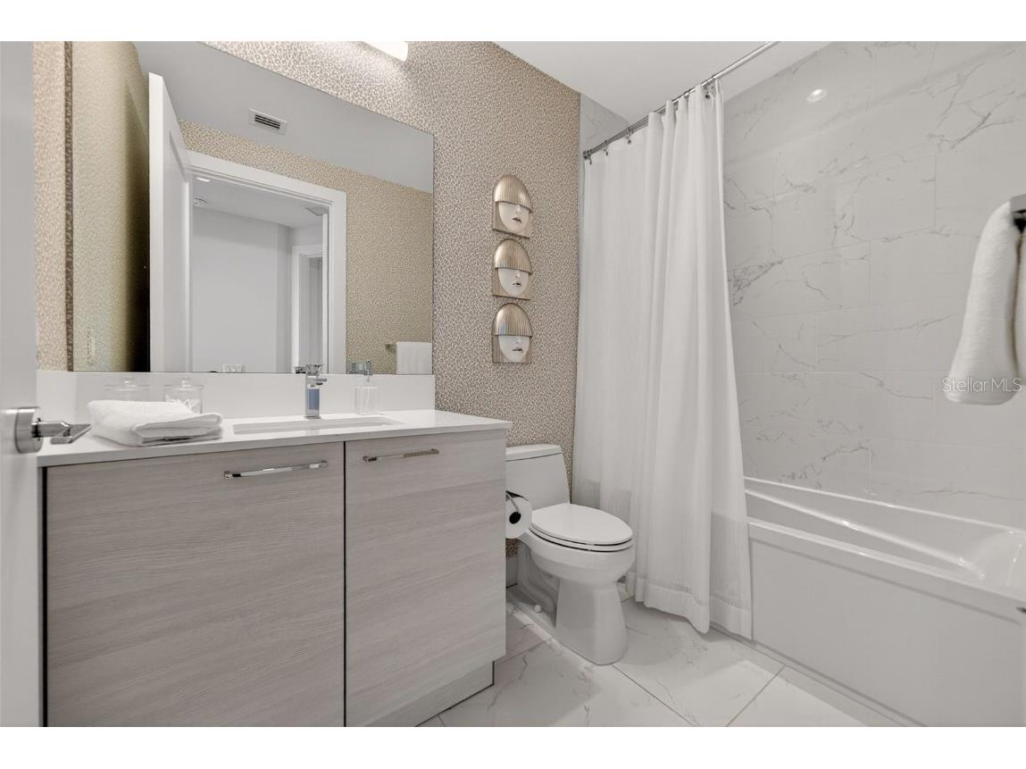 111 S Pineapple Avenue #615 Sarasota FL 34236 - SARASOTA BAY A4665498 image42