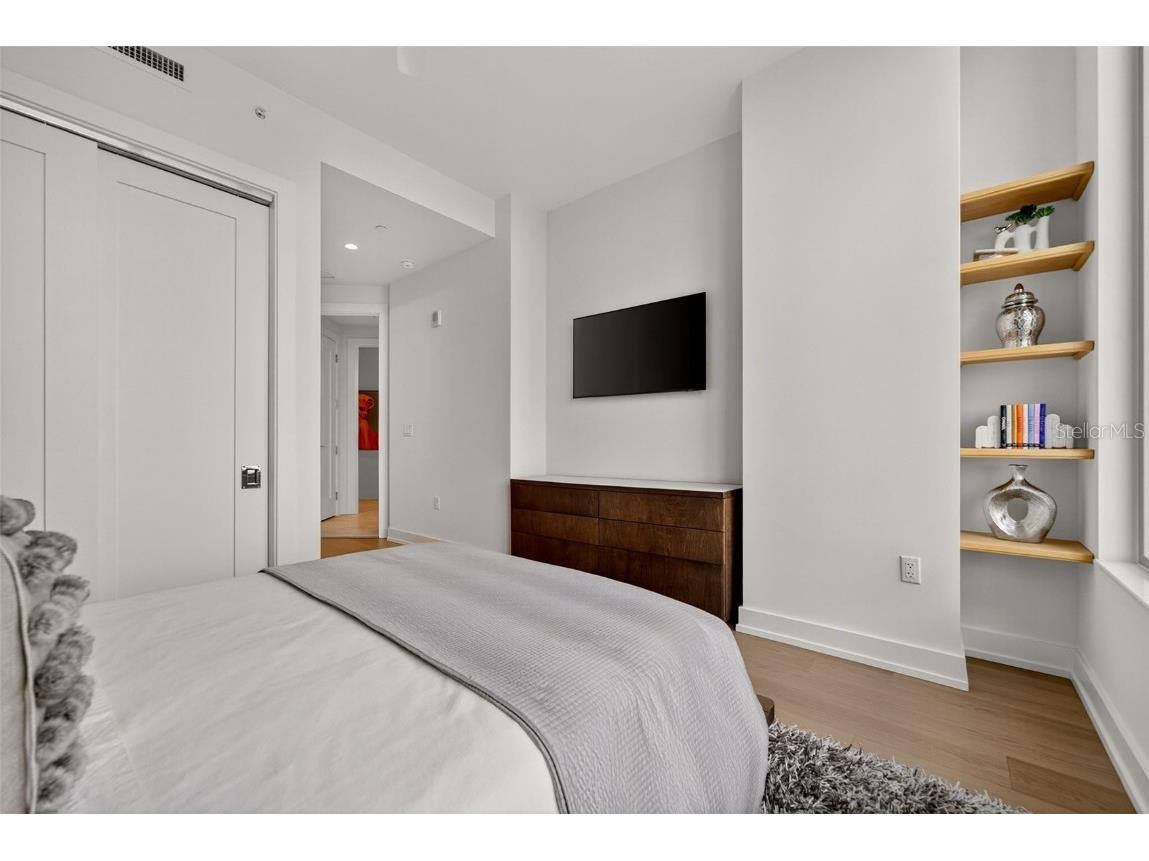 111 S Pineapple Avenue #615 Sarasota FL 34236 - SARASOTA BAY A4665498 image44