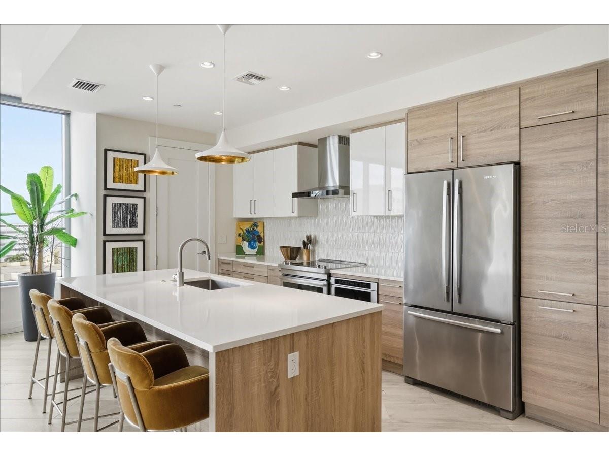 111 S Pineapple Avenue #714 Sarasota FL 34236 A4691380 image13