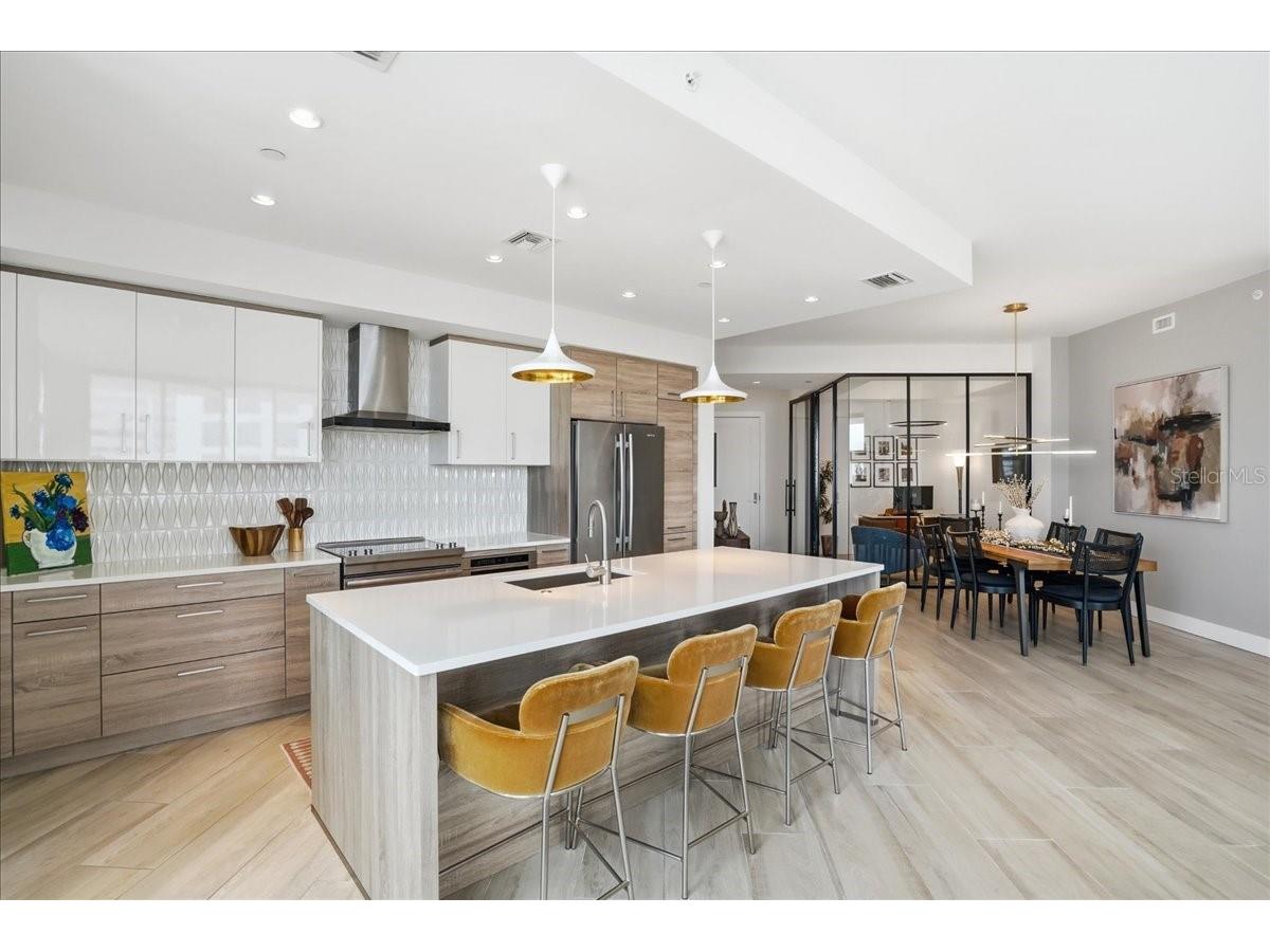 111 S Pineapple Avenue #714 Sarasota FL 34236 A4691380 image16